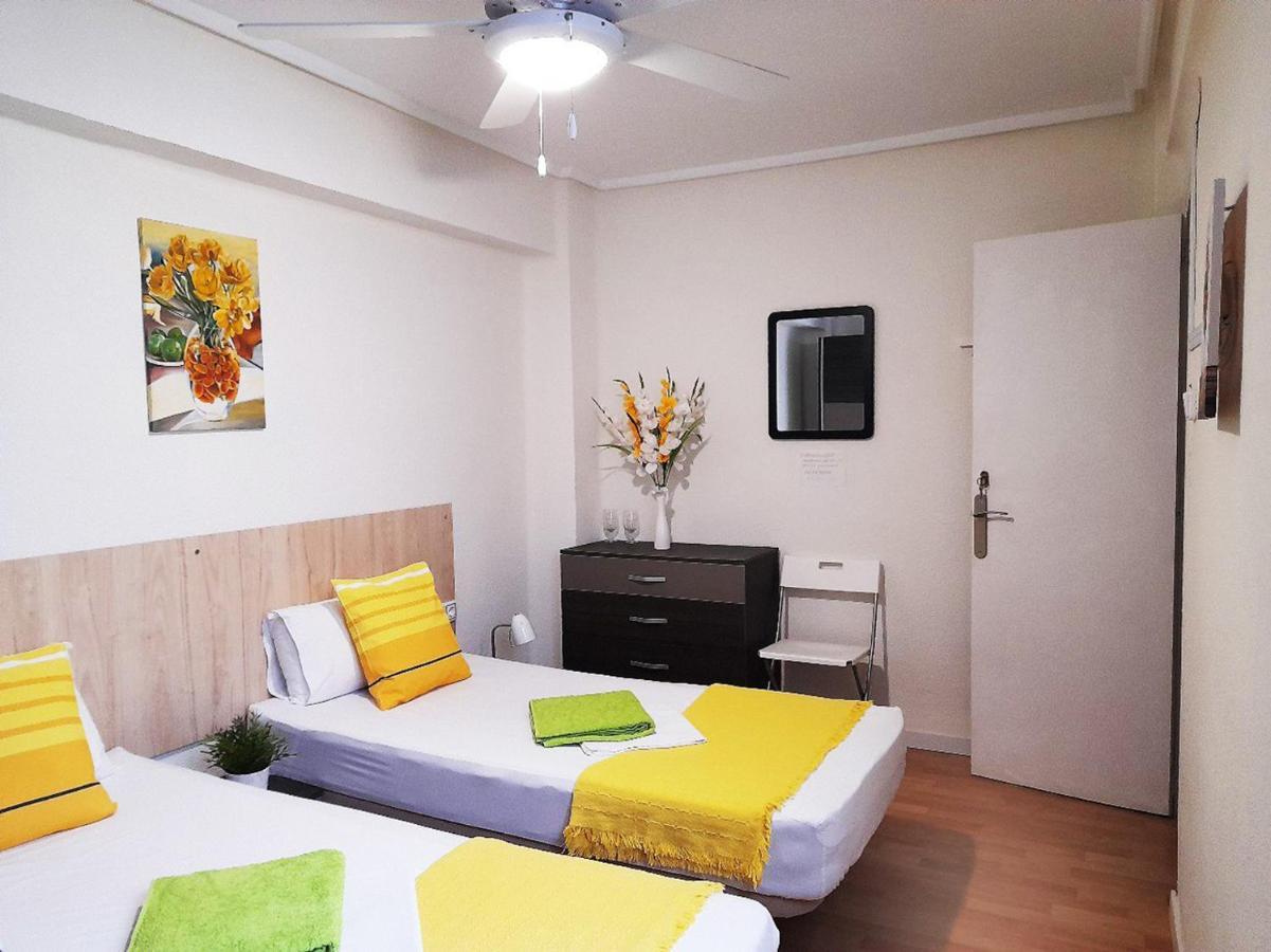 Double Cozy Room. Ruzafa - Perfect Place To Stay Valencia Bagian luar foto